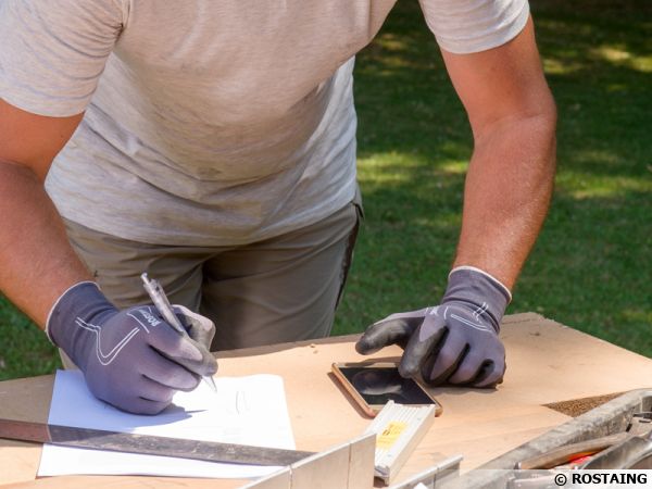 Bricoler protégé avec les gants Maxfeel de Rostaing Bricoler protégé avec les gants Maxfeel de Rostaing
