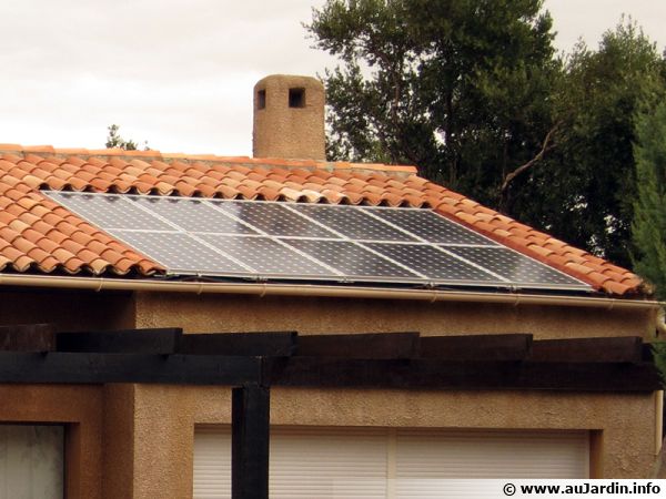 Panneaux solaires en toiture
