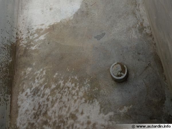 Comment étanchéifier un bassin maçonné