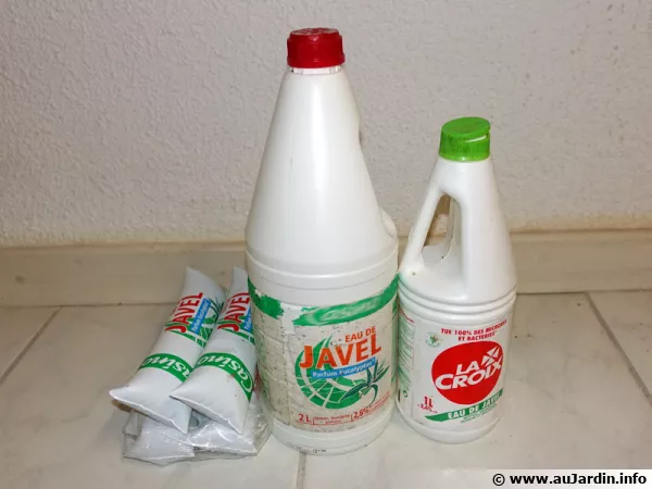 L'eau de Javel en berlingots ou bidons