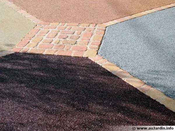Le bton dcoratif au jardin