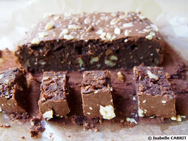Brownies aux noix et sésame
