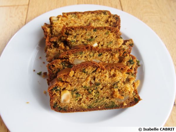 Cake olives amandes et curcuma