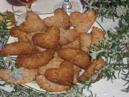 Crackers aux fleurs de romarin