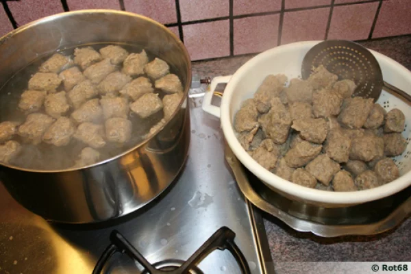Lawerknepfla, quenelles de foie d'Alsace