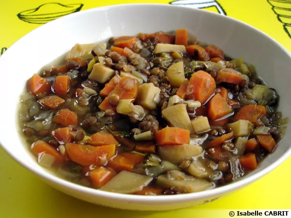 Mijoté de pommes de terre nouvelles et lentilles (végétarien)