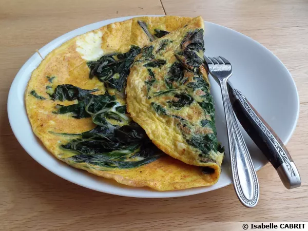 Omelette aux feuilles de blette et curcuma
