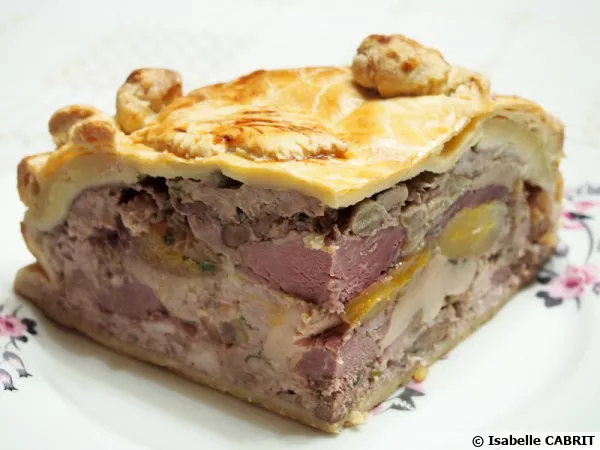 Tourte de Nol au foie gras et magret de canard*