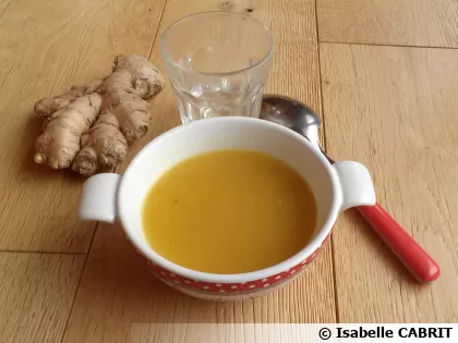 Velout� courgettes patates douces et gingembre