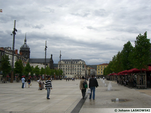 Paysage urbain - Place de Jaude à Clermond Ferrand